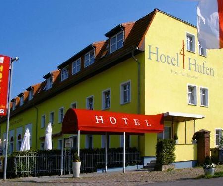 Hotel 4 Hufen Großziethen Exteriér fotografie